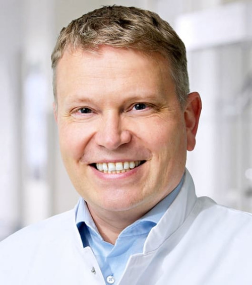Prof. Dr. med. David Holzhey